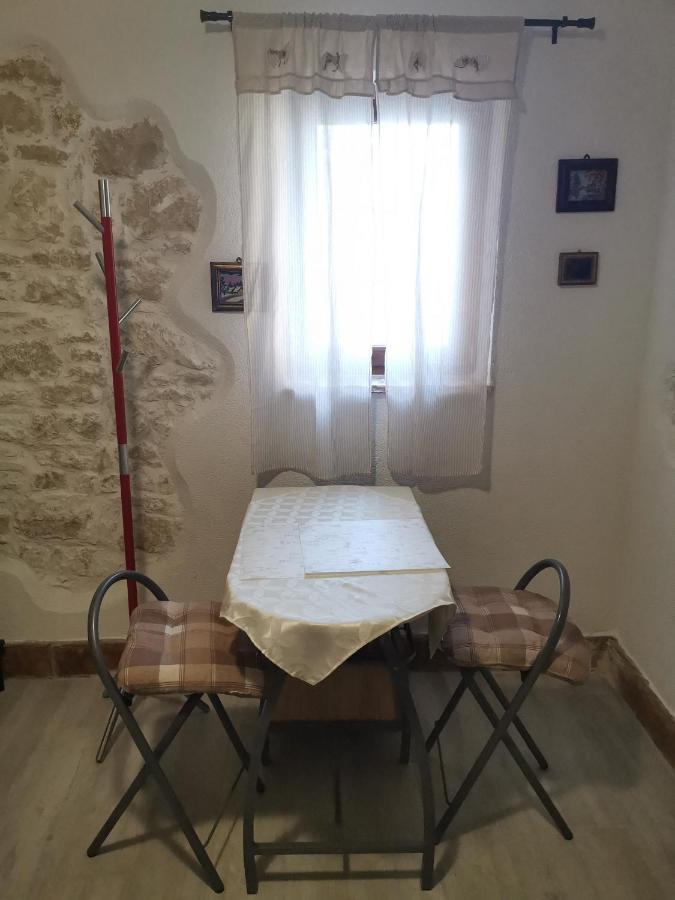 רוביני Apartment Giulio - 10Mt To The Beach מראה חיצוני תמונה